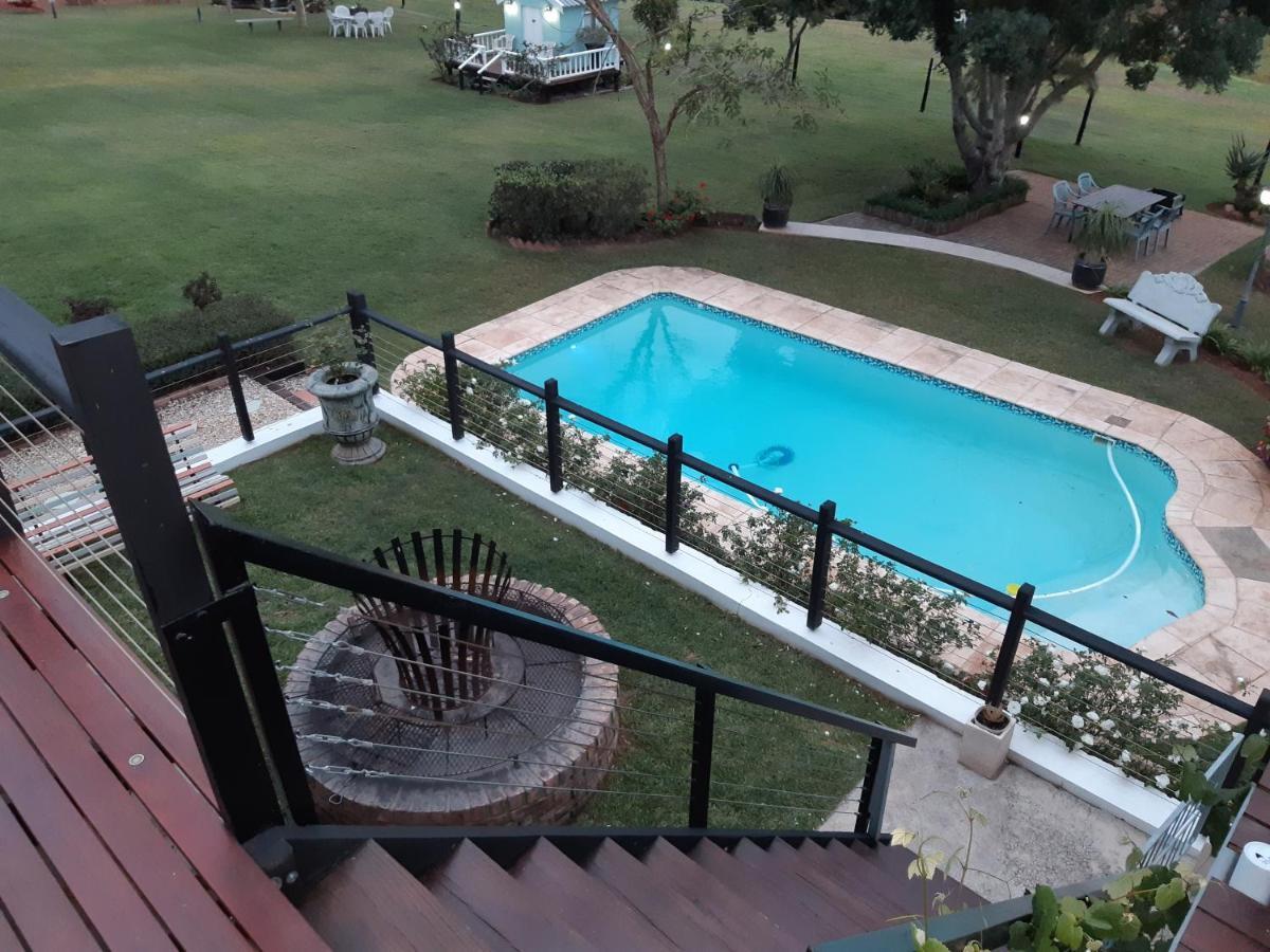 לינה וארוחת בוקר Uitenhage Little Tree Loft 2 מראה חיצוני תמונה